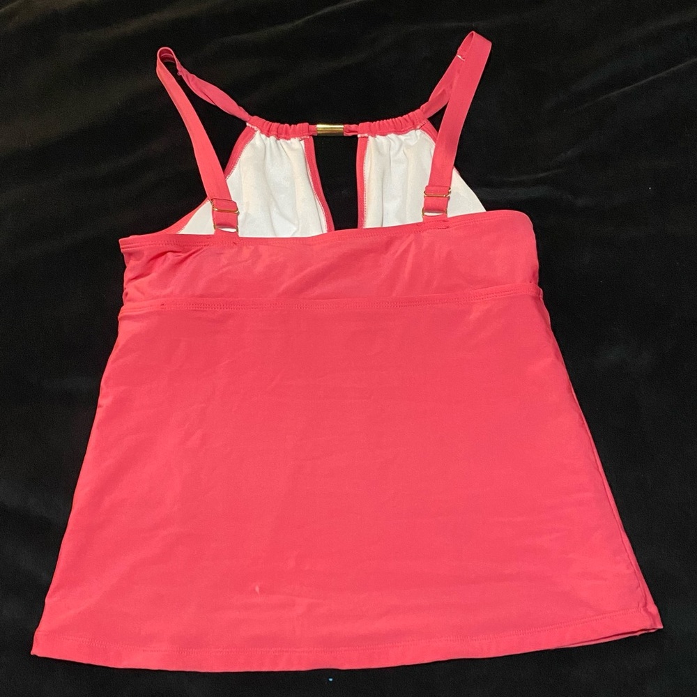 Like New! Great Condition Coral Pink Medium Alex Marie Tankini Top. Worn once! - Picture 7 of 11